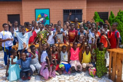 les élèves de l’EPP Baguida Plantation au Club des Métiers d'Art et d'Artisanat du Togo _DSC_5024
